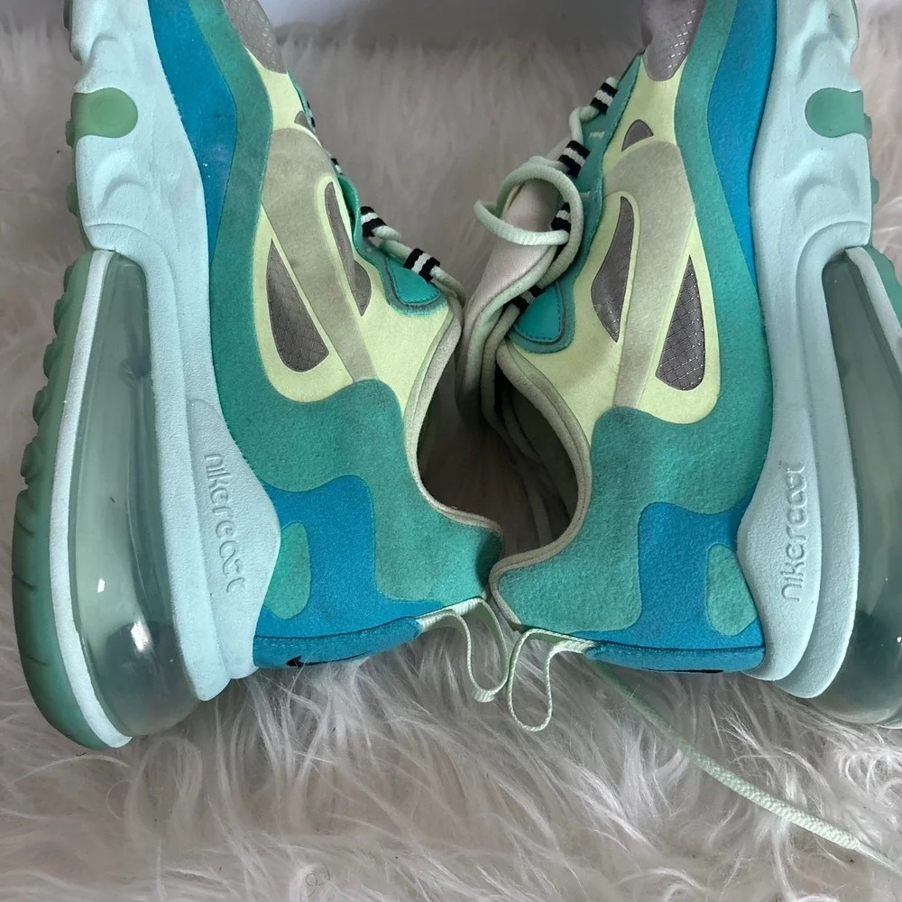 Nike Air Max‎ 270 React Hyper Jade Frosted Spruce AO4971-301 Mens Size 7.5